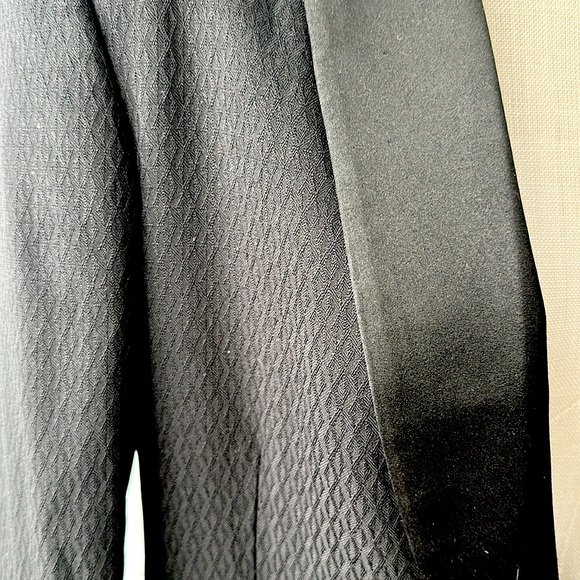 Vintage Pierre Cardin black blazer - Picture 3 of 12